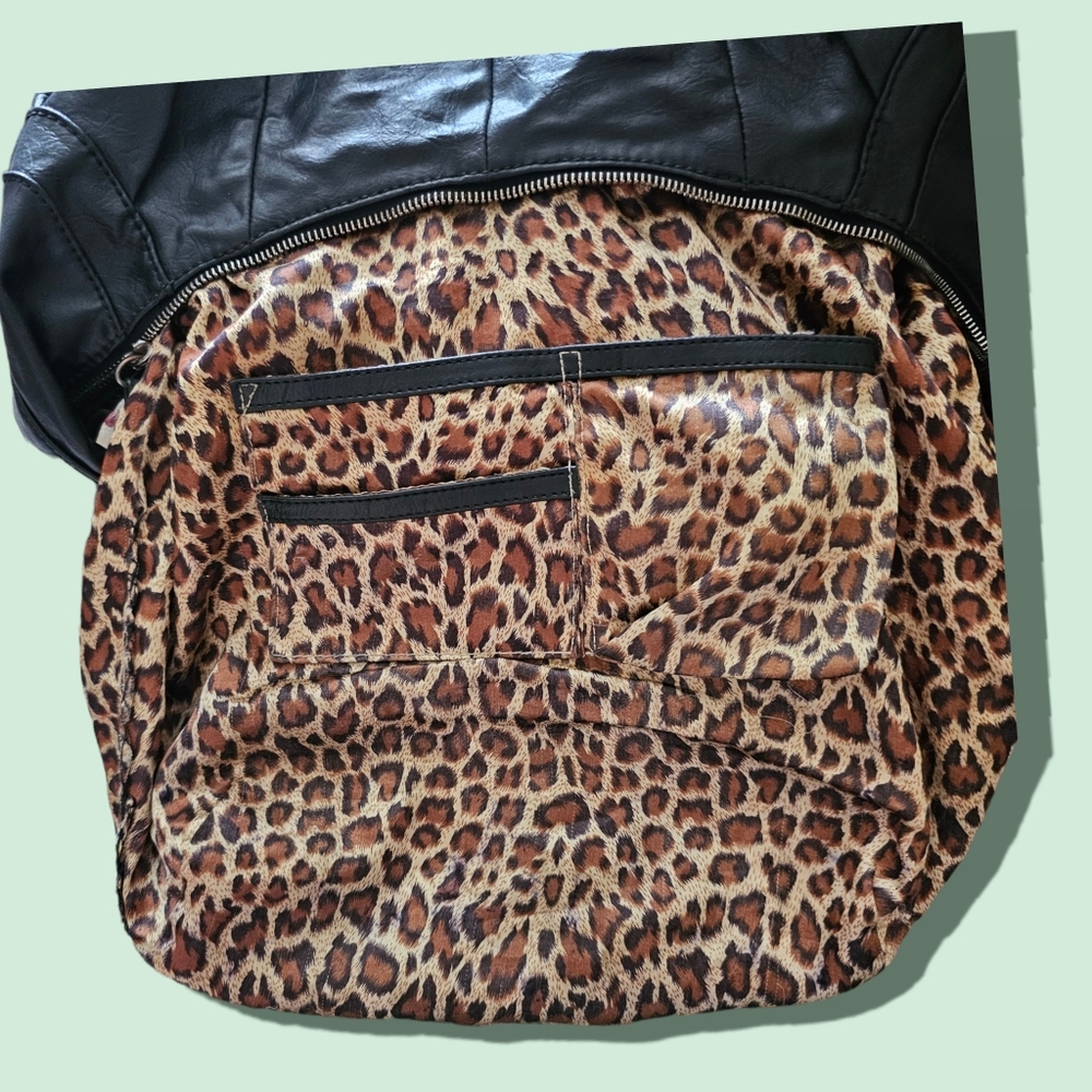G By Guess Large Black Leather Hobo Shoulder Bag - Picture 2 of 8